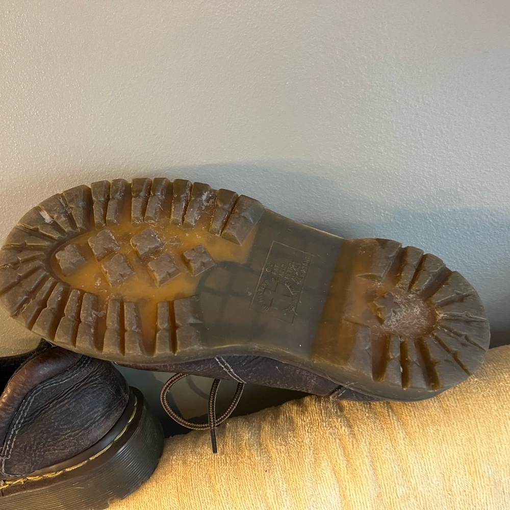 Dr Marten leather shoes - Picture 3 of 4